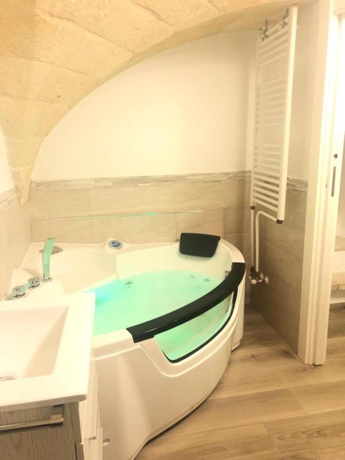 Mastropaolo42 Luxury B&B Grottaglie Ngoại thất bức ảnh